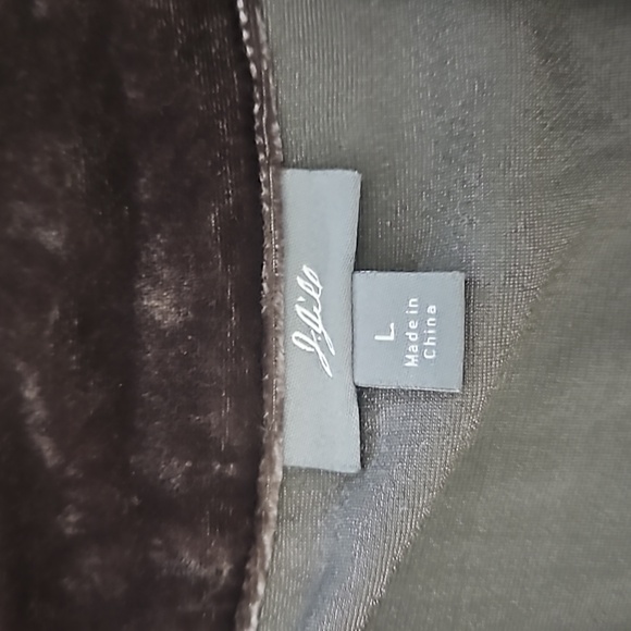 J. Jill Crushed Velvet Silk Blend Pintuck Button Down Size Large - Picture 3 of 8